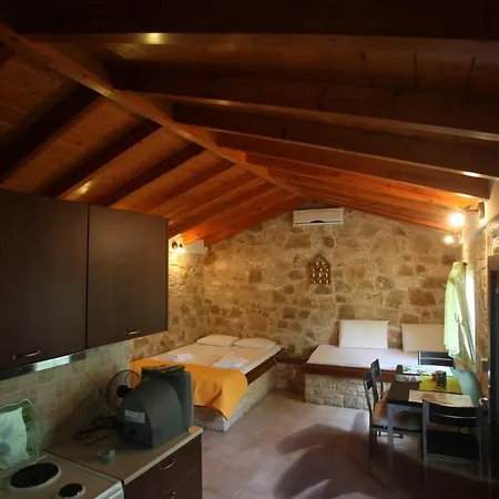 Apartment Loulaki Magazia Paxi *