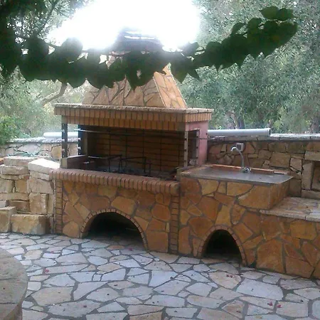 Loulaki Magazia Paxi דירה Arvanitakeika