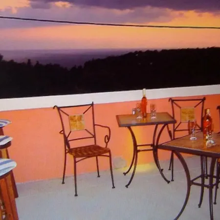 Loulaki Magazia Paxi * Arvanitakeika