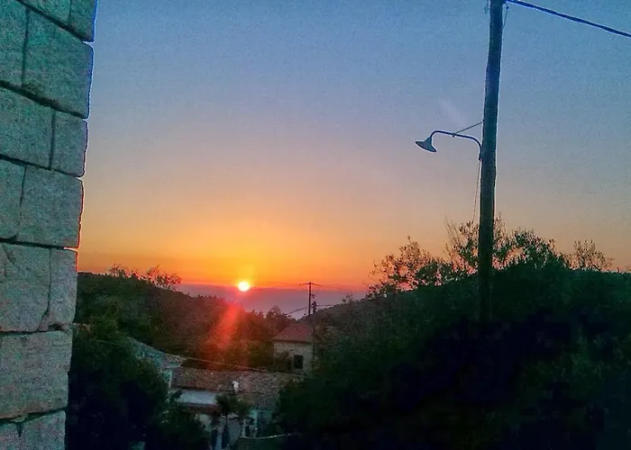 Loulaki Magazia Paxi *